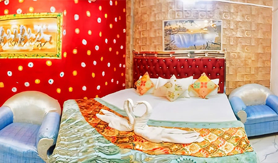 Luxury Room (Single Bed)